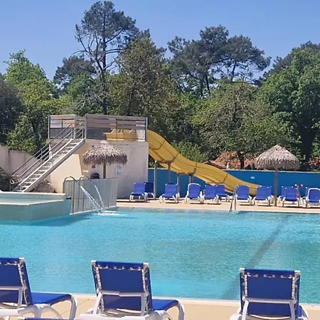 Holiday home Le Vintage - Terrasse & En Famille C La Vieconciergerie